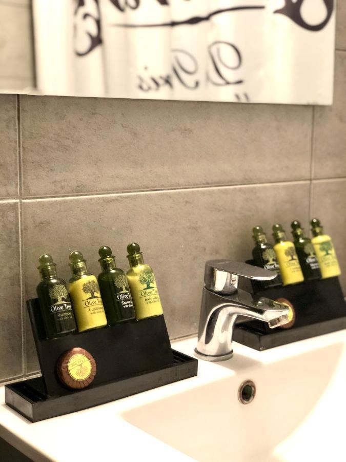 Casa Navarino - Premium Apartment In The City Centre Thessaloniki Buitenkant foto